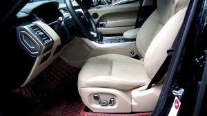 路虎攬勝運動版加裝電動腰托—成都威威車改