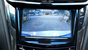 凱迪拉克CTS改裝原廠前雷達(dá)+倒車影像+水晶門把手—成都威威車改