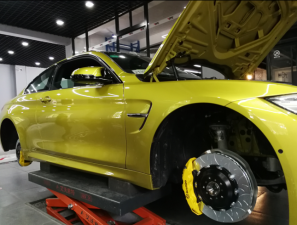 BMW M4轮毂刹车升级