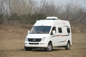 大通房車內(nèi)飾改裝（西安漢楓房車商務(wù)車改裝）