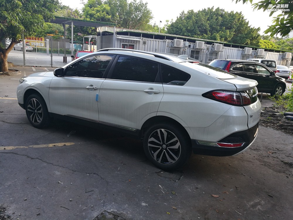 啟辰T90車主加裝路暢電動尾門，效果很贊！