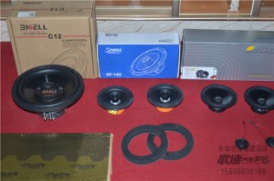 武漢現(xiàn)代途勝音響改裝方案 車改坊歌德專業(yè)改裝店