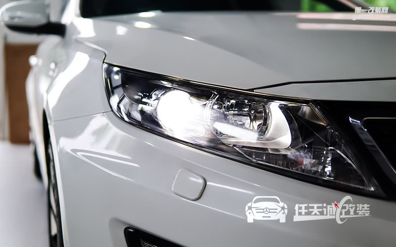鄂州改燈 起亞K5車燈改裝原廠歐標(biāo)Q5雙光透鏡 歐司朗D1S氙氣燈泡 澳茲姆D1S安定器