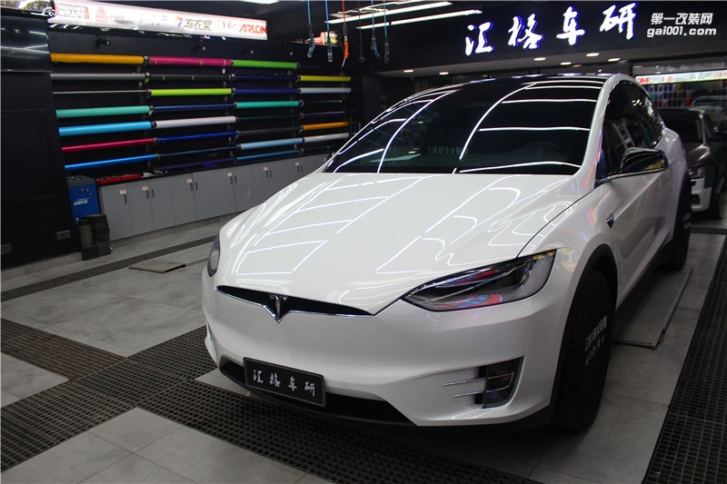 長沙特斯拉全車施工法國進口HEXIS透明膜