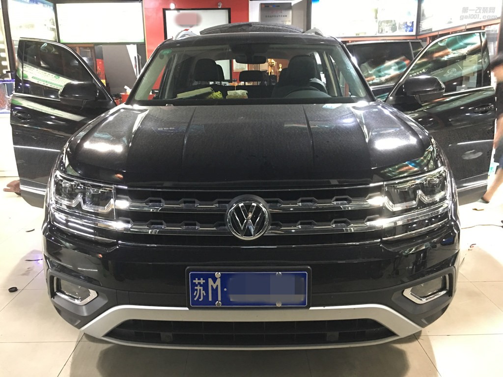 東莞途昂雙飛意大利ATI悠揚6.2愛威V2小鋼炮最專業(yè)的汽車音響改裝店