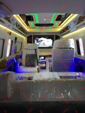 九龍商務豪華內(nèi)飾改裝