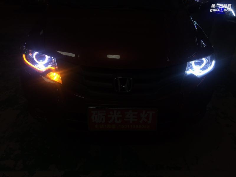 廣州燈光升級 本田鋒范大燈改海拉5雙光透鏡歐司朗5500K套裝