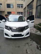 本田艾力紳3萬小改，中排仿埃爾法航空座椅!