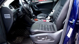 進口途觀改裝12向電動座椅—成都威威車改