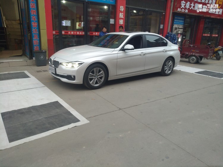 【西安億之星】寶馬318|320|525|X1|X3|X5系360度全景泊車系統(tǒng)行車記錄儀