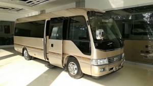 考斯特內(nèi)飾豪華改裝-西安漢楓房車