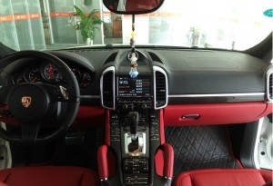 藝道車改汽車內(nèi)飾改裝改色升級翻新修復保時捷