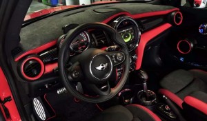 藝道車改汽車內(nèi)飾改裝迷你黑紅碳纖活力版