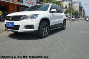 成都極速輪轂 大眾途觀升級19寸DATA輪轂 裝車案例
