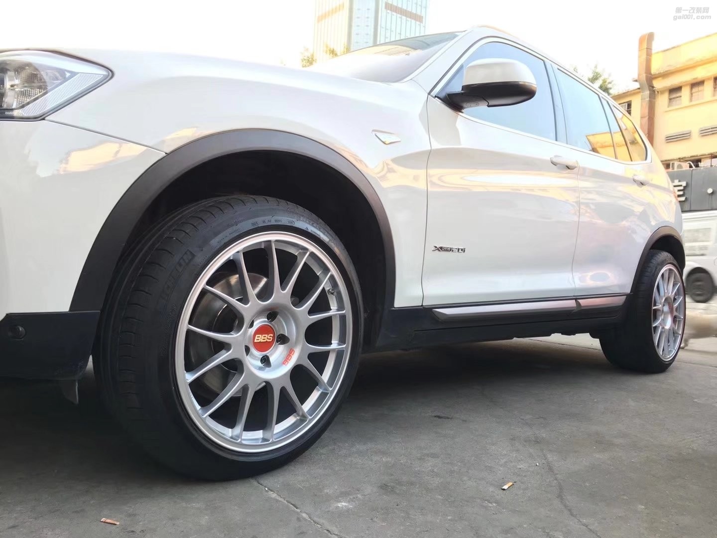 寶馬，換 20寸 BBS RE 完工 ！