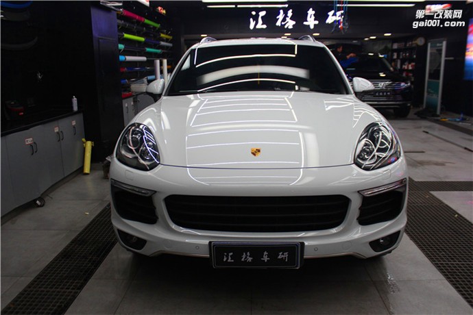 長(zhǎng)沙內(nèi)飾貼膜 保時(shí)捷卡宴內(nèi)飾透明膜