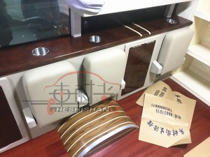 鄭州宇通移動(dòng)圖書(shū)館內(nèi)飾改裝/河南宇通中巴內(nèi)飾改裝案例