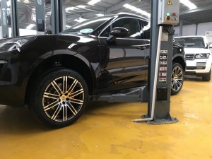 保時(shí)捷瑪卡 MACAN 18寸升級20寸Turbo鍛造輪轂 成都輪轂實(shí)體店