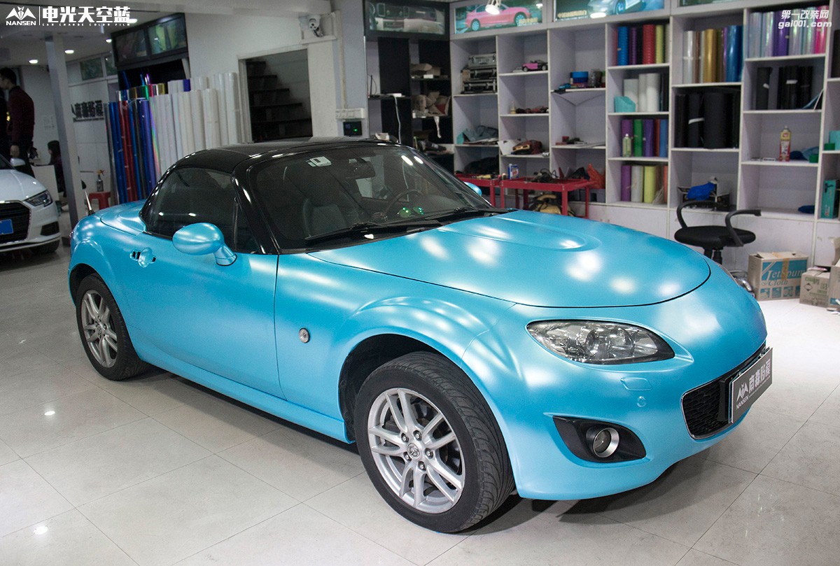 馬自達(dá)MX5改色貼膜天空藍(lán)