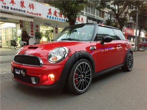 成都銳行MINI改裝AP9040剎車18寸輪轂尾段閥門排氣