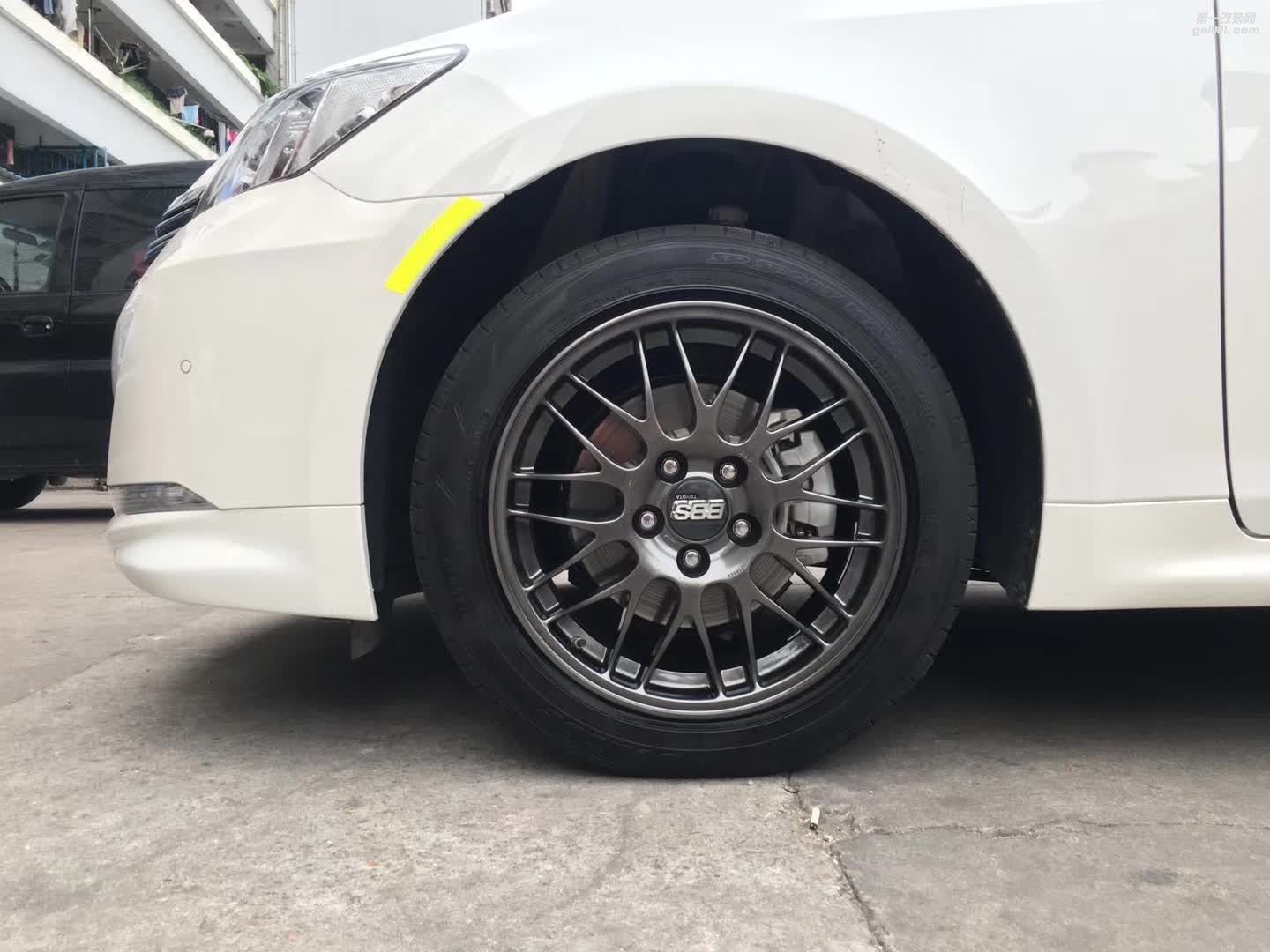 皇冠，裝 BBS  17寸  完工！