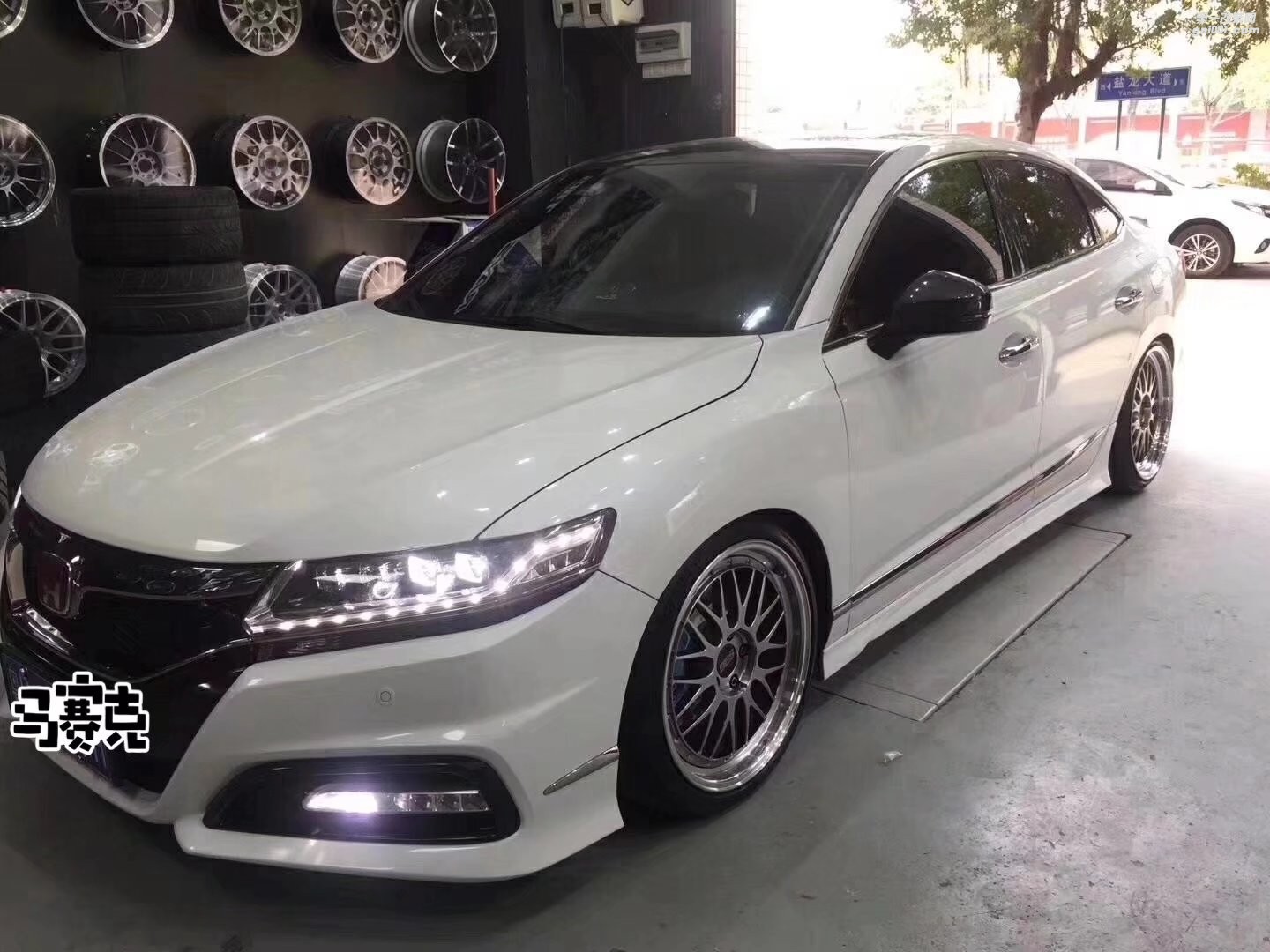 思鉑睿，換19寸 BBS LM，完工！賊帥