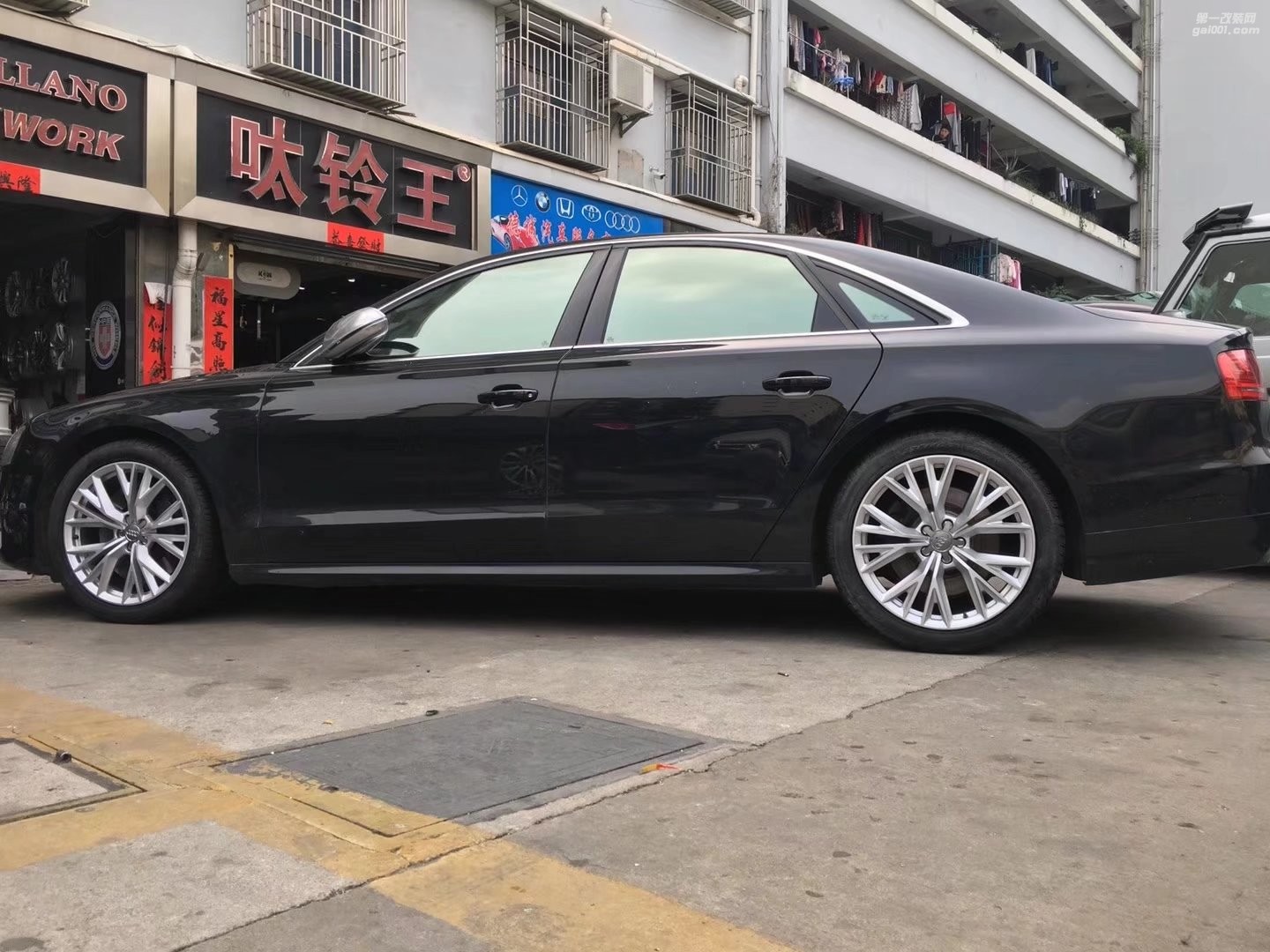 奧迪，換 原裝  鍛造 20寸 完工！