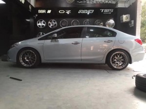 本田，換 BBS RS-GT 完工！