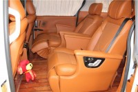 丰田塞纳内饰商务升级，航空座椅、木地板