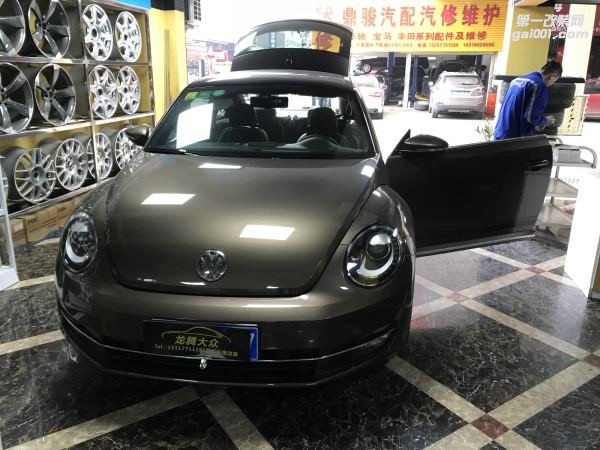 大眾甲殼蟲加裝翻蓋倒車影像