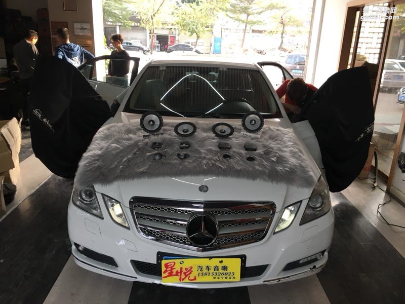 改音響先從兩分頻開始奔馳E260改裝德國喜力仕B62C兩分頻汕頭市星悅汽車音響改裝