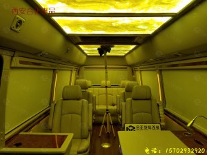 豐田考斯特內(nèi)飾改裝「西安合正」