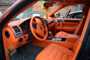 大眾途銳內(nèi)飾改裝桔色 成都藝騰汽車內(nèi)飾改裝中心