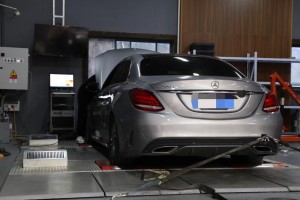 純純純素 奔馳C200L W205長軸距版ECU一階調(diào)教作業(yè)