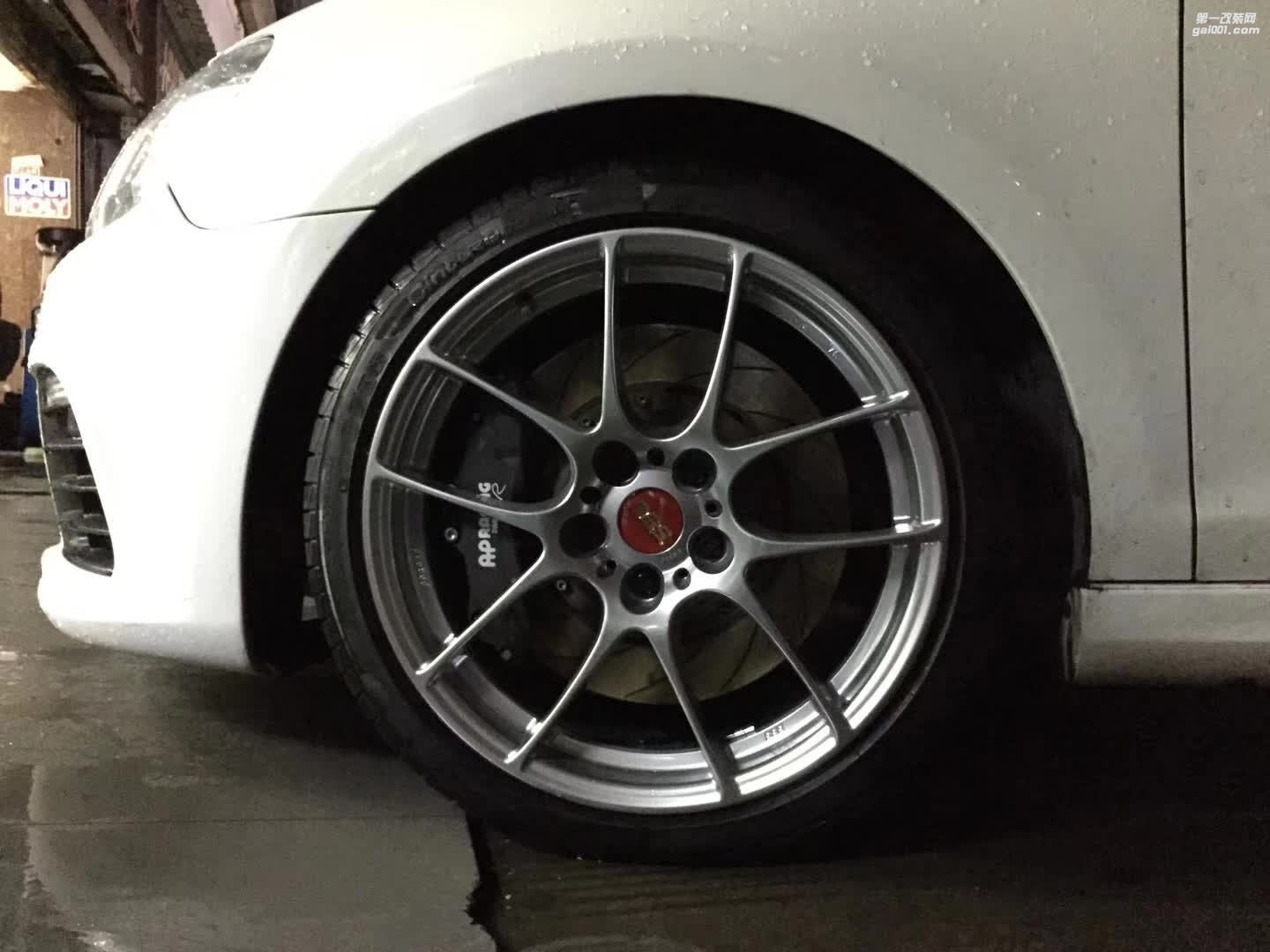 高爾夫，換 全新 BBS RF 完工！