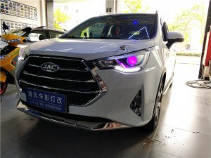 江淮瑞風(fēng)S3升級海拉五氙氣燈套裝徹底解決車燈問題！紫色惡魔眼個(gè)性十足！清風(fēng)車影燈改