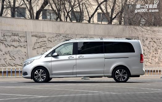 全新升級改裝奔馳V260L商務(wù)車內(nèi)飾，亮點(diǎn)無處不在｜南京久久