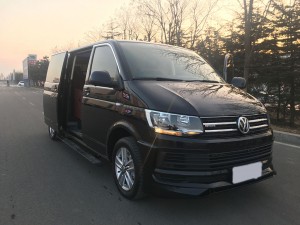 【尚豪內(nèi)飾】大眾T5T6凱路威內(nèi)飾改裝案例(紅色主調(diào))