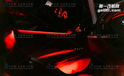 寶馬x3升級電動(dòng)尾門，加裝內(nèi)飾氛圍燈