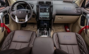 豐田霸道升級摩卡色真皮內(nèi)飾，高品質(zhì)的舒適享受