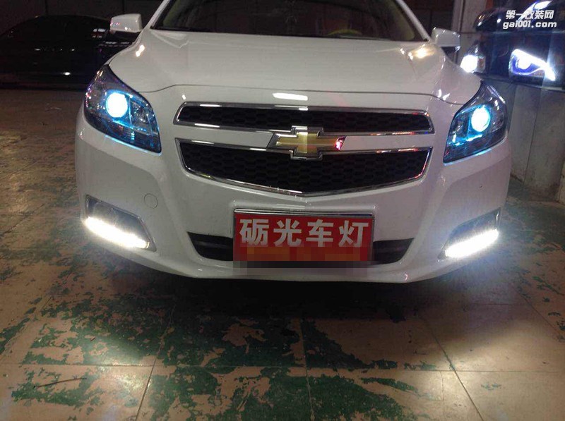廣州專業(yè)改燈 雪佛蘭邁銳寶大燈升級海拉5雙光透鏡飛利浦套裝