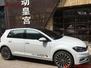 大眾高爾夫切黑頂+電動(dòng)座椅