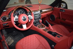 馬自達(dá)MX-5內(nèi)飾翻新包皮改裝桃木 成都藝騰