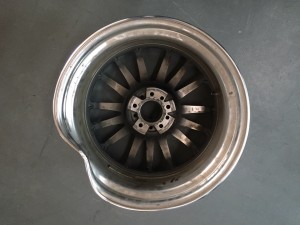 WORK輪轂  變形 矯正修復(fù)作業(yè)