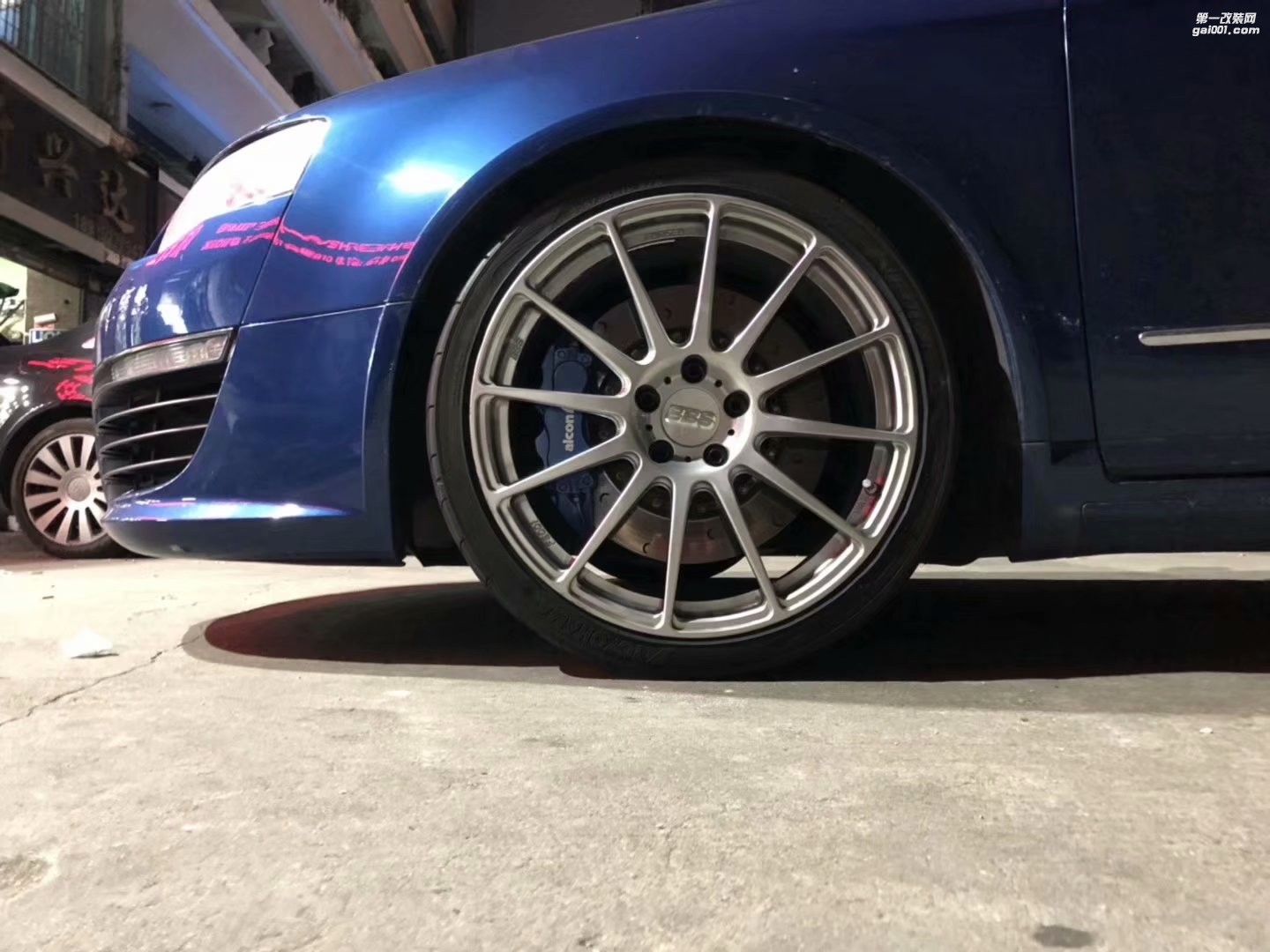 R36，上 BBS FS 19寸 完工！