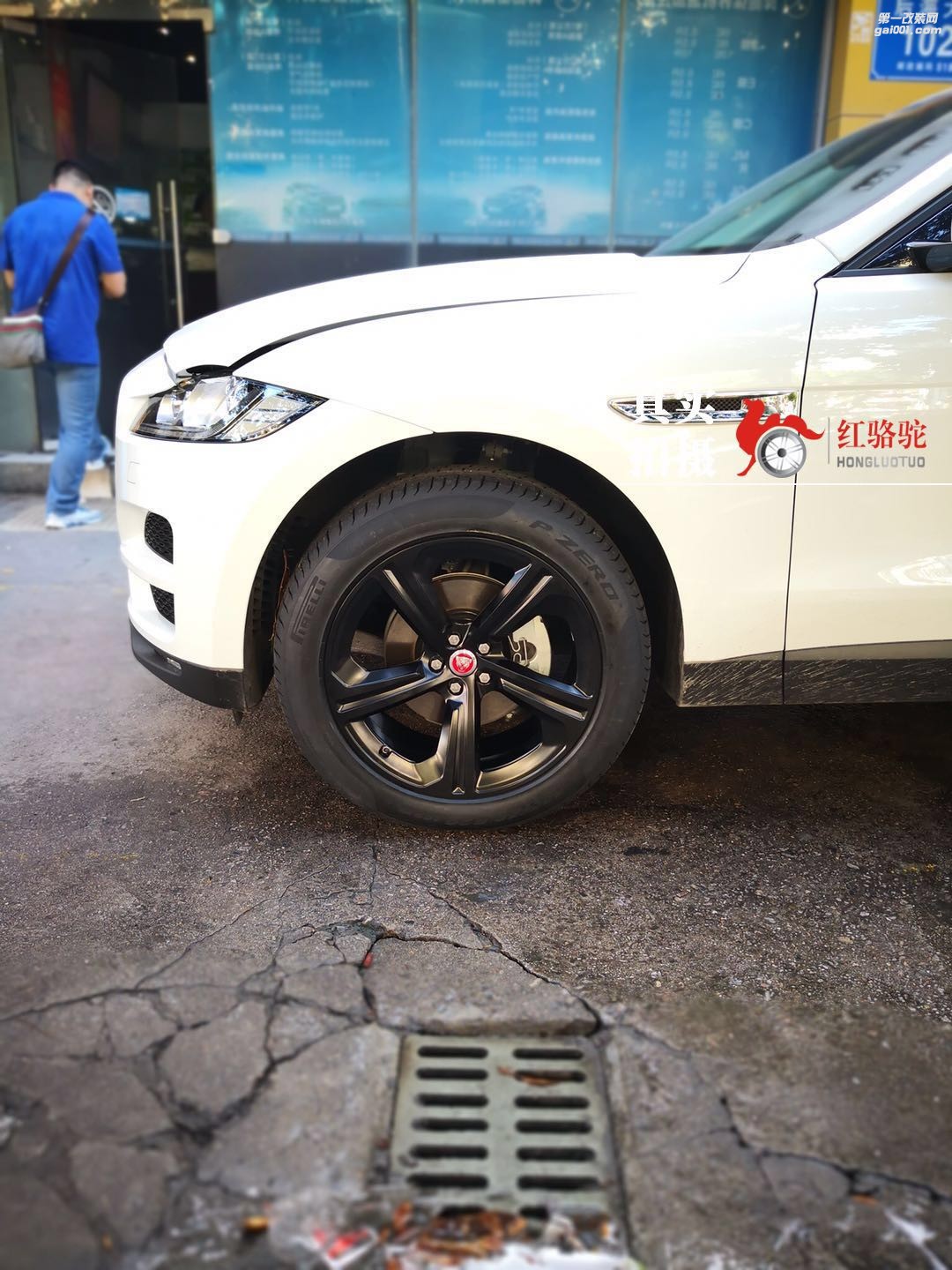捷豹F-PACE 升級(jí)20寸鍛造輪轂 改裝案例