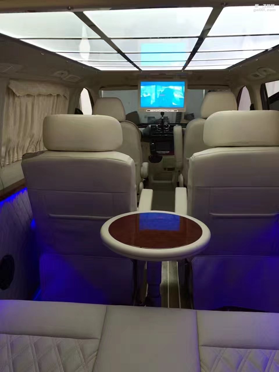 威霆電動航空座椅改裝