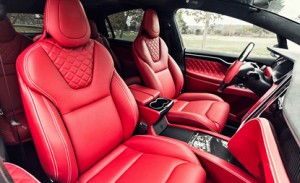 特斯拉爆改豪華內(nèi)飾，意大利Alcantara反絨面料搭配Nappa真皮