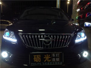 廣州專業(yè)改燈 海馬普力馬大燈改海拉5雙光透鏡飛利浦氙氣套餐