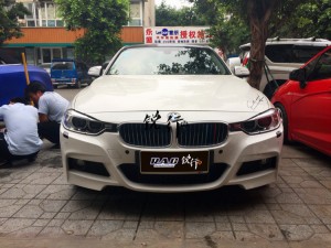 成都銳行寶馬328改裝MPerformance原廠前四后二剎車